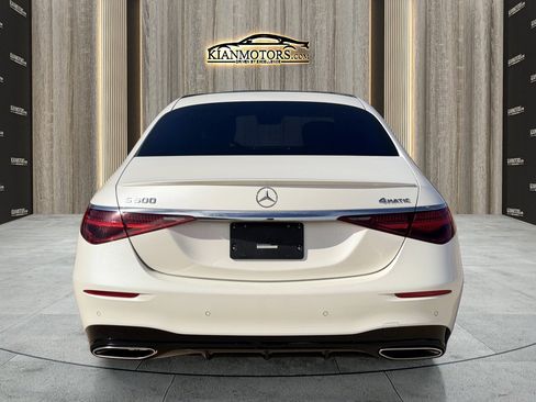 Used 2022 Mercedes-Benz S 500 4MATIC w/ AMG Line Package image 6