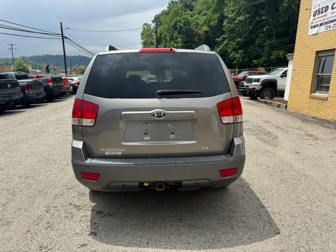 Used 2009 Kia Borrego EX AWD/4WD image 7