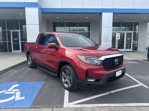 Used 2023 Honda Ridgeline RTL-E image 7