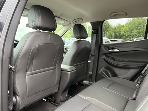 Used 2024 Buick Encore GX Preferred FWD image 12