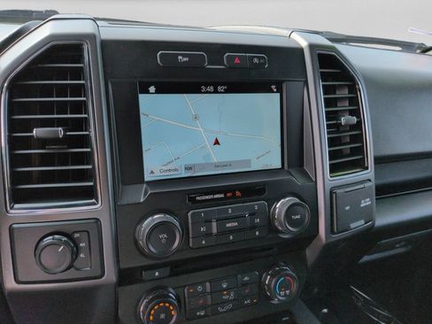Used 2018 Ford F150 XLT w/ Equipment Group 302A Luxury AWD/4WD image 22