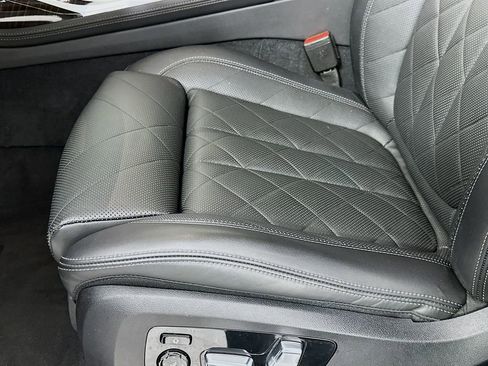 Certified 2023 BMW X7 xDrive40i w/ Executive Package image 20