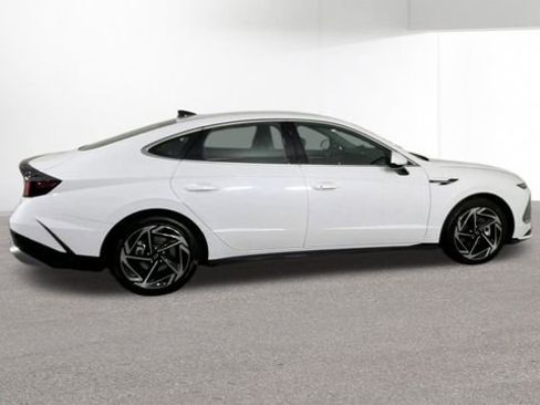 New 2026 Hyundai Sonata SEL image 9