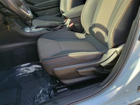 Used 2019 Subaru Crosstrek 2.0i Premium w/ Eyesight System image 12