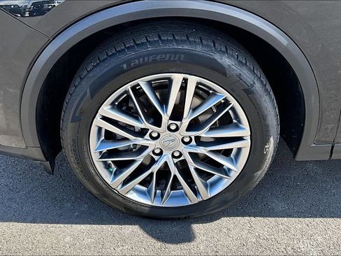 Used 2022 Acura MDX SH-AWD w/ Advance Package image 9
