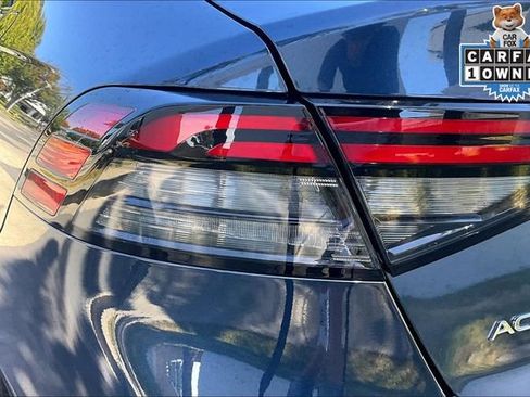 Used 2025 Honda Accord Touring image 29
