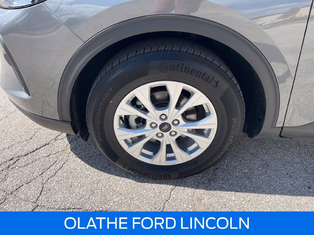 Used 2023 Ford Escape Active w/ Tech Pack #2 AWD/4WD image 31