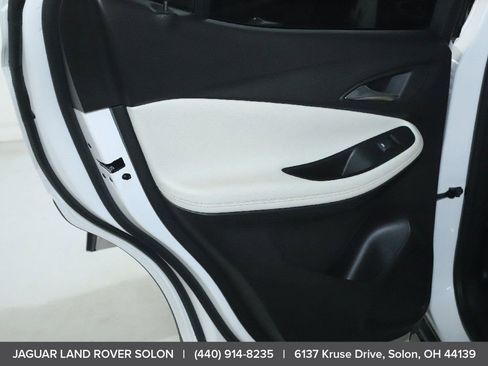 Used 2020 Buick Encore GX Essence w/ Experience Buick Package image 33