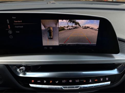 Used 2024 Cadillac Lyriq Luxury image 23