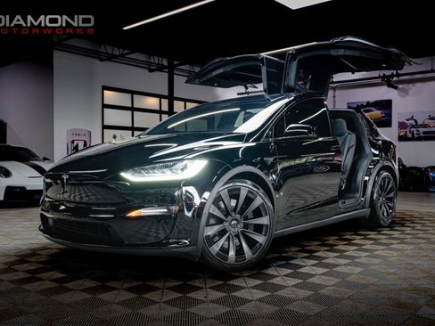 Used 2022 Tesla Model X Plaid AWD/4WD image 7
