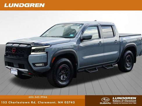Used 2025 Nissan Frontier PRO-4X AWD/4WD image 33