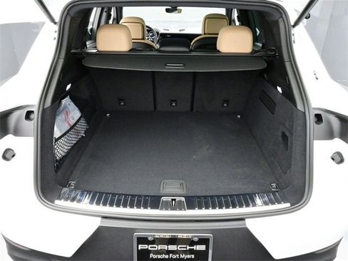 New 2026 Porsche Cayenne image 15