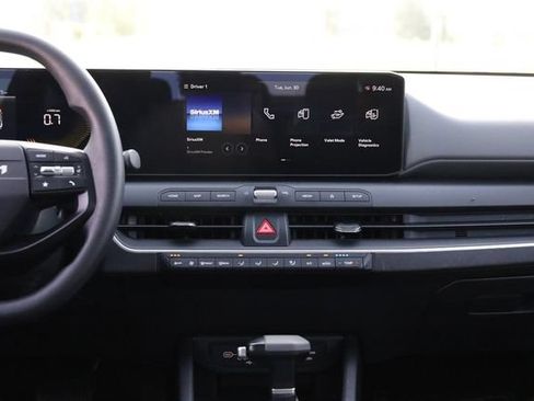 Used 2025 Kia K4 FWD image 24
