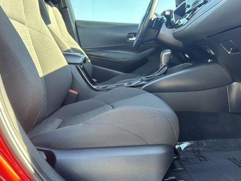 Used 2023 Toyota Corolla SE image 16