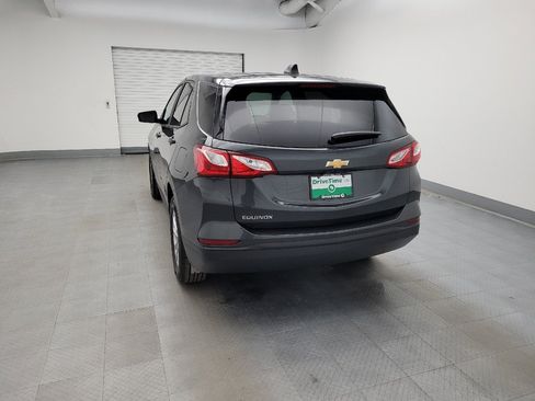 Used 2020 Chevrolet Equinox LS w/ LS Convenience Package FWD image 6