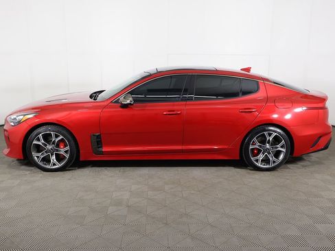 Used 2018 Kia Stinger GT2 AWD/4WD image 22