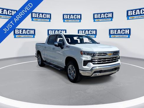 New 2026 Chevrolet Silverado 1500 LTZ w/ LTZ Premium Package AWD/4WD image 2