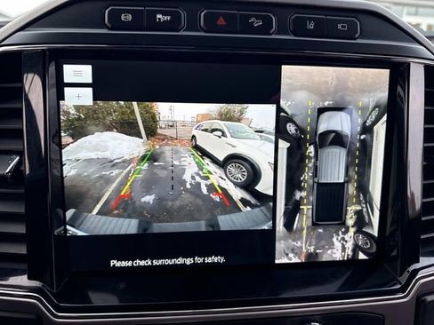 Used 2022 Ford F350 Platinum w/ FX4 Off-Road Package image 30