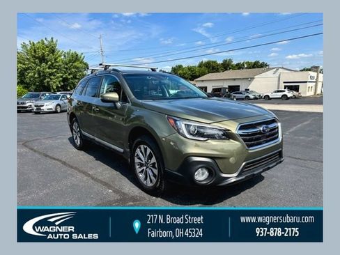 Used 2018 Subaru Outback 3.6R Touring w/ Popular Package #3 AWD/4WD image 1