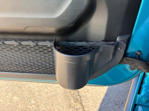 Used 2020 Jeep Wrangler Unlimited Rubicon w/ Steel Bumper Group image 27