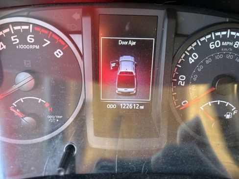 Used 2021 Toyota Tacoma SR5 image 12