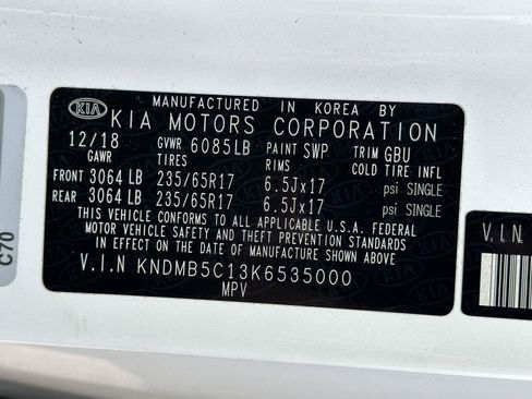 Used 2019 Kia Sedona LX FWD image 15