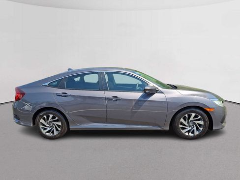 Certified 2018 Honda Civic EX image 12