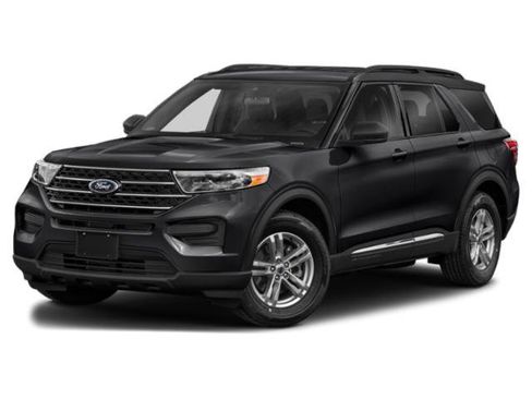 Used 2021 Ford Explorer XLT image 1