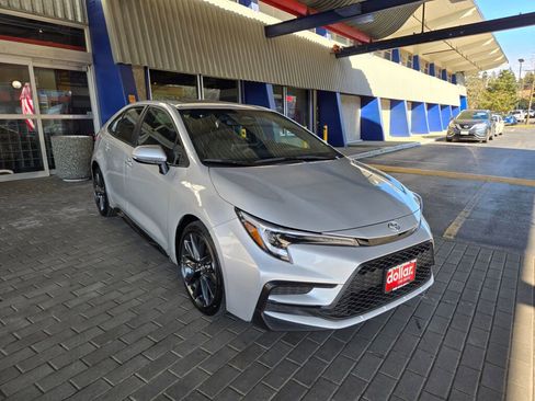 Used 2024 Toyota Corolla XSE image 3