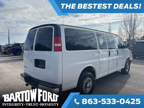 Used 2019 Chevrolet Express 2500 LT w/ LT Preferred Equipment Group image 5