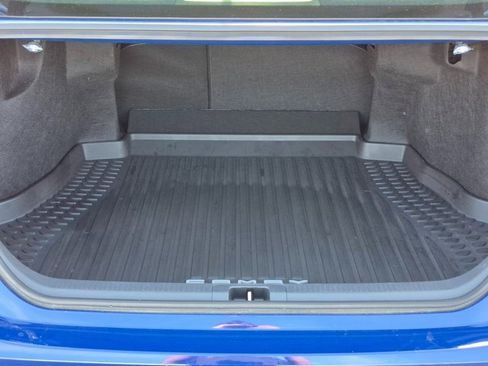 Used 2025 Toyota Camry LE image 6