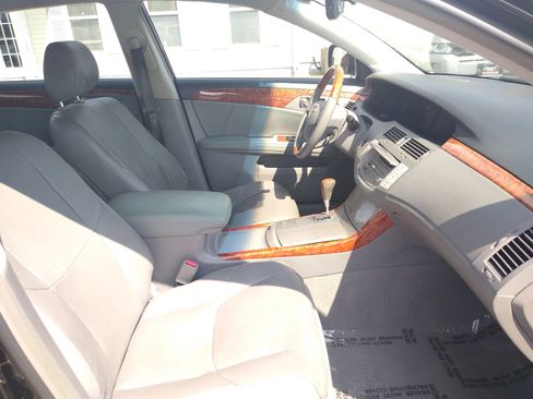 Used 2006 Toyota Avalon Limited image 14