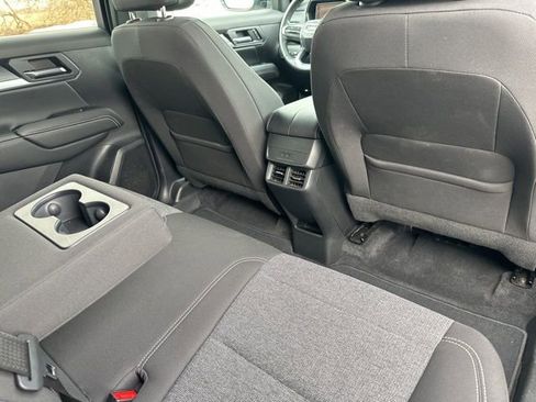 Used 2025 GMC Terrain Elevation image 39