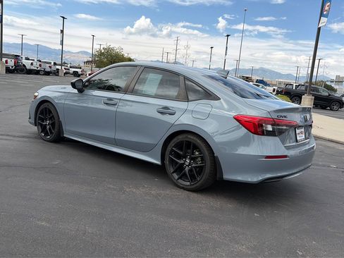 Used 2023 Honda Civic Sport image 6