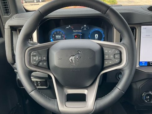 New 2025 Ford Bronco Outer Banks image 63
