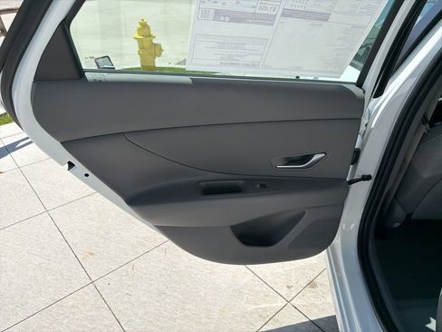 New 2026 Hyundai Elantra Sport FWD image 16