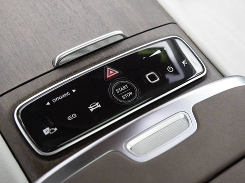 Used 2024 Mercedes-Benz EQS 450+ Sedan image 32