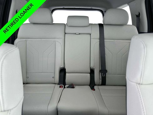 New 2025 Hyundai Santa Fe SEL image 17