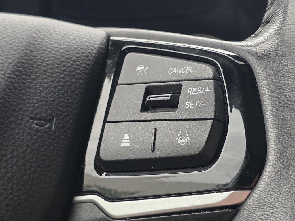 Used 2025 Honda Odyssey Touring image 33