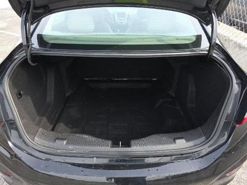 Used 2018 Chevrolet Cruze LS image 17