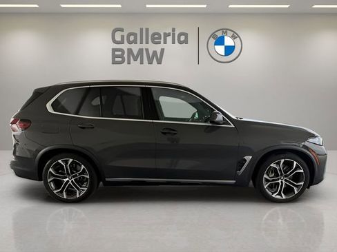 Used 2024 BMW X5 xDrive50e w/ Premium Package image 7