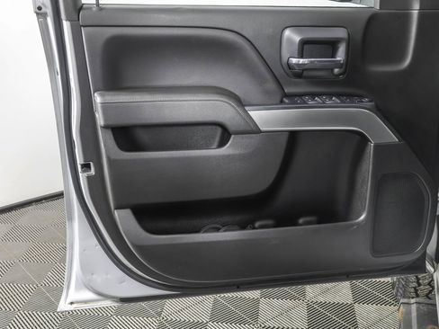 Used 2018 Chevrolet Silverado 1500 LT image 31