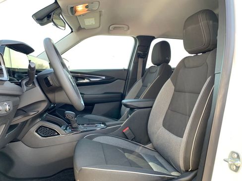 Used 2025 Chevrolet TrailBlazer LT image 24