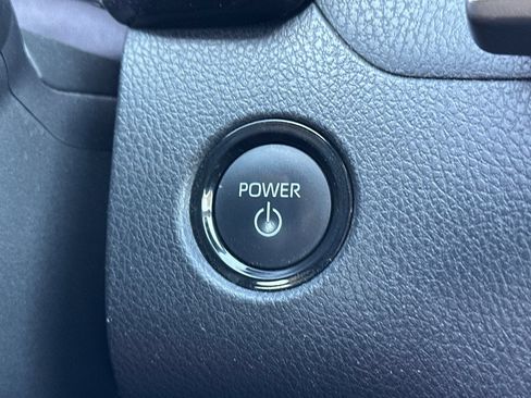 Used 2025 Toyota Camry LE FWD image 27