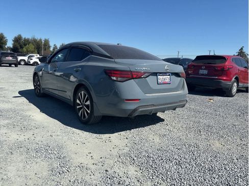 Used 2025 Nissan Sentra SV w/ SV Premium Package image 3