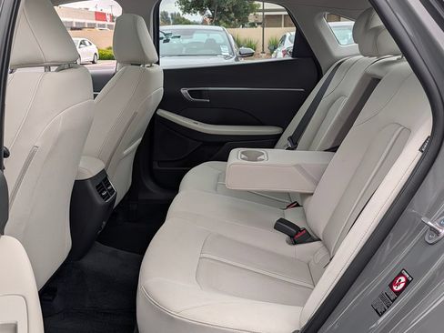 Certified 2023 Hyundai Sonata SEL w/ Convenience Package FWD image 12