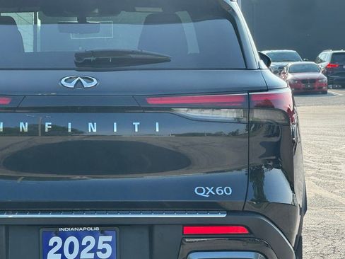 Certified 2025 INFINITI QX60 Autograph w/ Cargo Package image 6