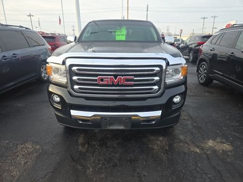 Used 2018 GMC Canyon SLT w/ Trailering Package image 2