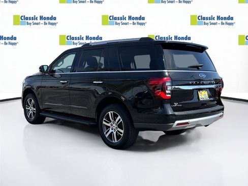 Used 2024 Ford Expedition Limited image 5