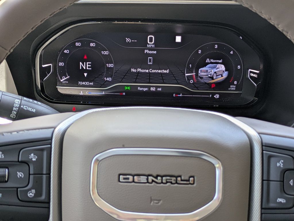 Used 2023 GMC Yukon Denali RWD image 30